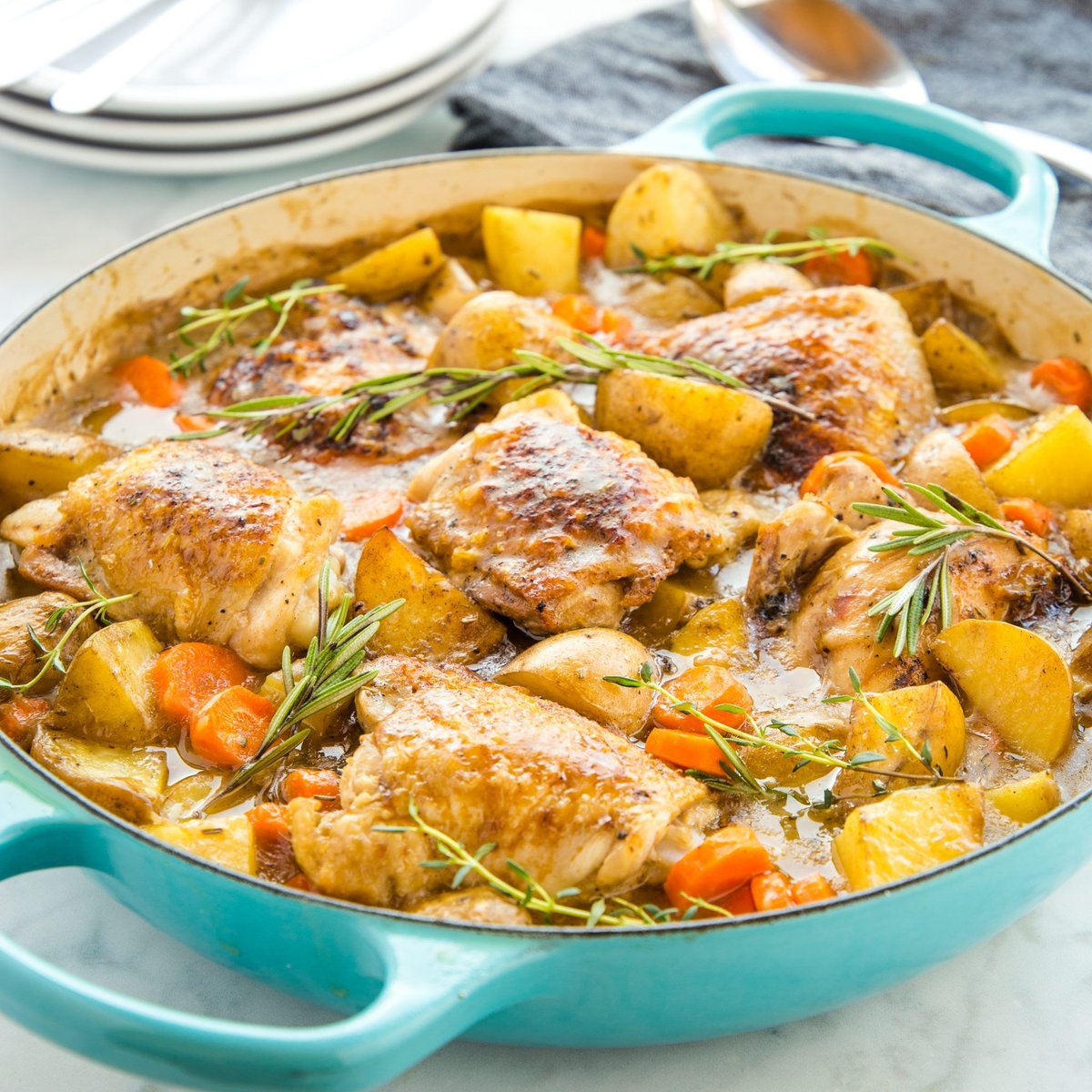 Easy Chicken Dishes: Recipes for Weeknight Dinners and More